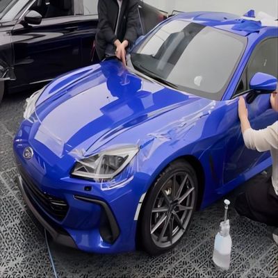 Ein guter Preis. 1.52*15m hohe glänzende Karosseriefolie Ppf mit Tpu-Material Anti-Kratz / Korrosion / Gelbfärbung Autofarbe Schutzfolie Online